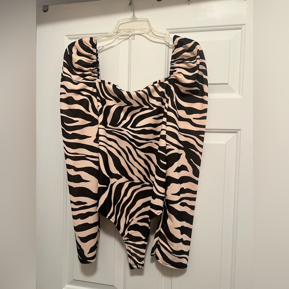 Pretty Little Thing bodysuit
